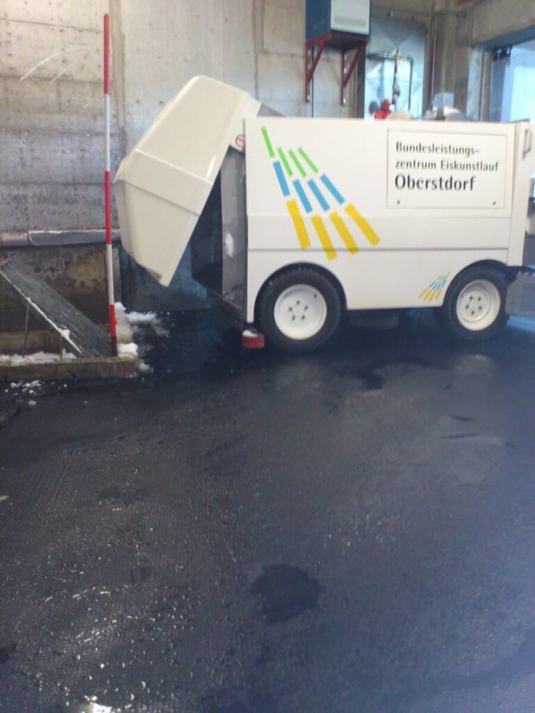 SIGUMAT Boden für Eismaschinenbefahrung