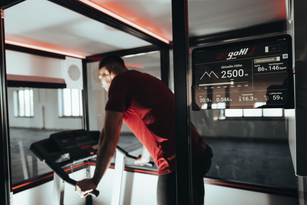 Höhentraining in sauerstoffreduzierter Umgebung